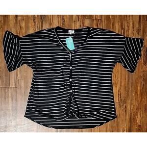 Sweet Lovely Black Casual Top White Pinstripes. Womens Size 3x Tie Front
